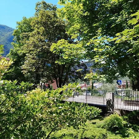 Casa Akira Appartement Riva del Garda Buitenkant foto